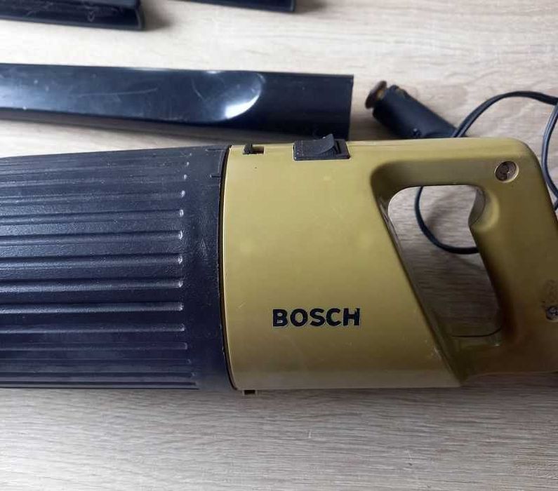 Oldschoolowy odkurzacz samochodowy BOSCH z czasów PRL