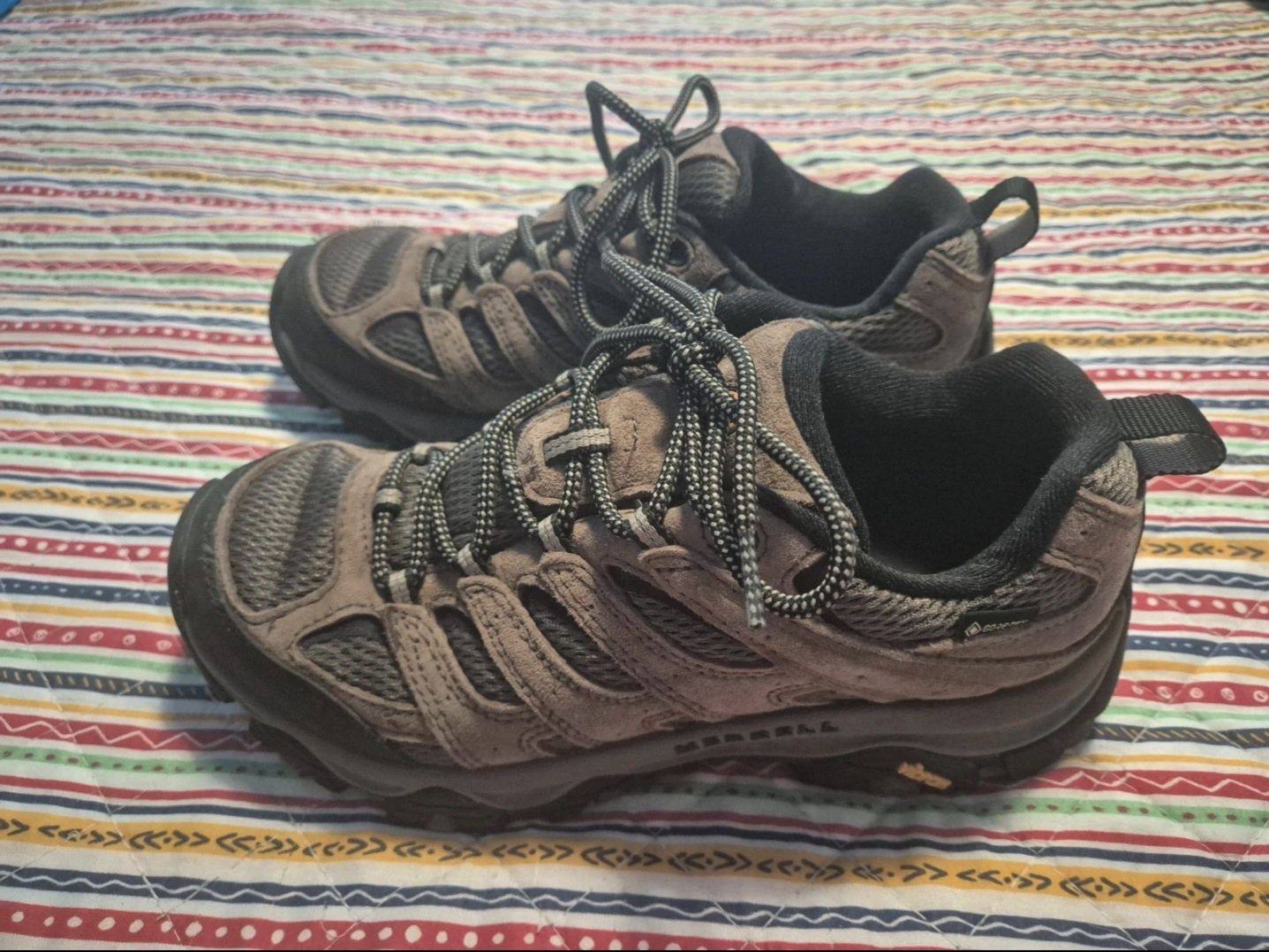 Sapatilha bota Merrell
