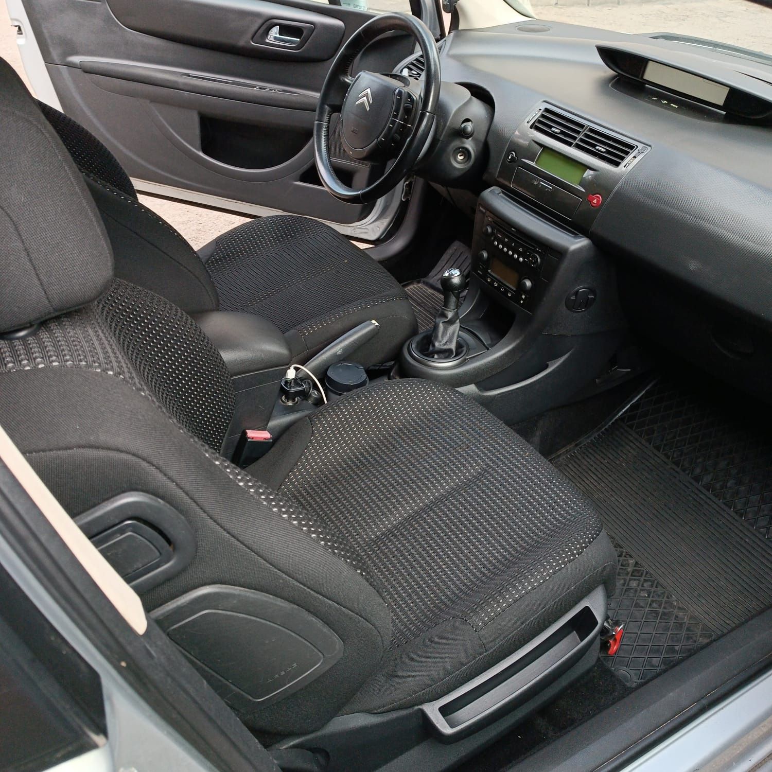 Citroen C4 2009 rok 1.6 HDI