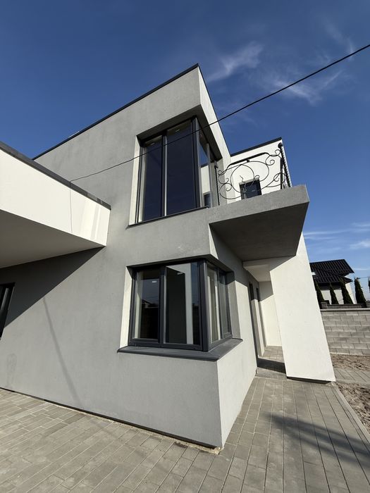 Продаж двоповерхового котеджу двояну масив Київський