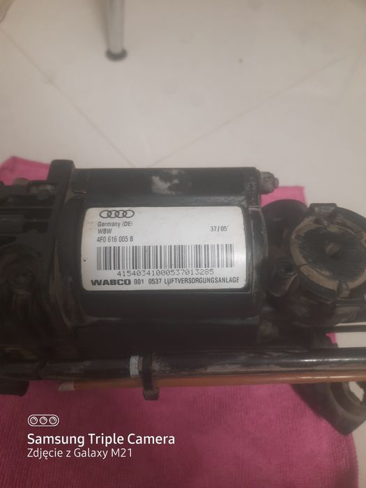 A6 c6 2005r 4.2 mpi Kompresor/Sprężarka zawieszenia pneumatycznego
