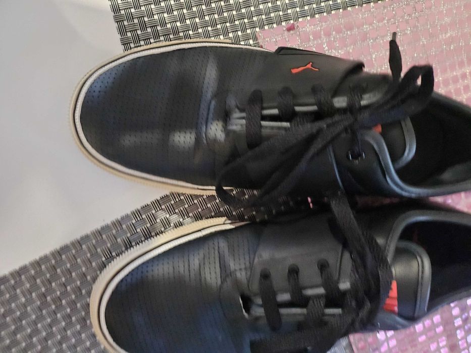 Śliczne buty męskie firmy Puma rozm.40,5