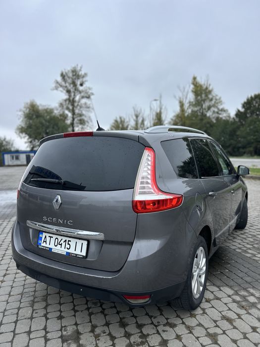 Renault Grand Scenic (Рено Сценік) 2012р. 1.5 Дизель. Автомат.