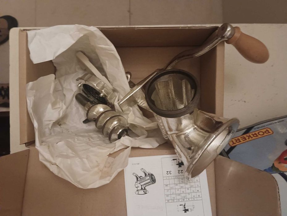 NOVO Picador de Carne Manual Porkert nº 5 - Nunca Usado