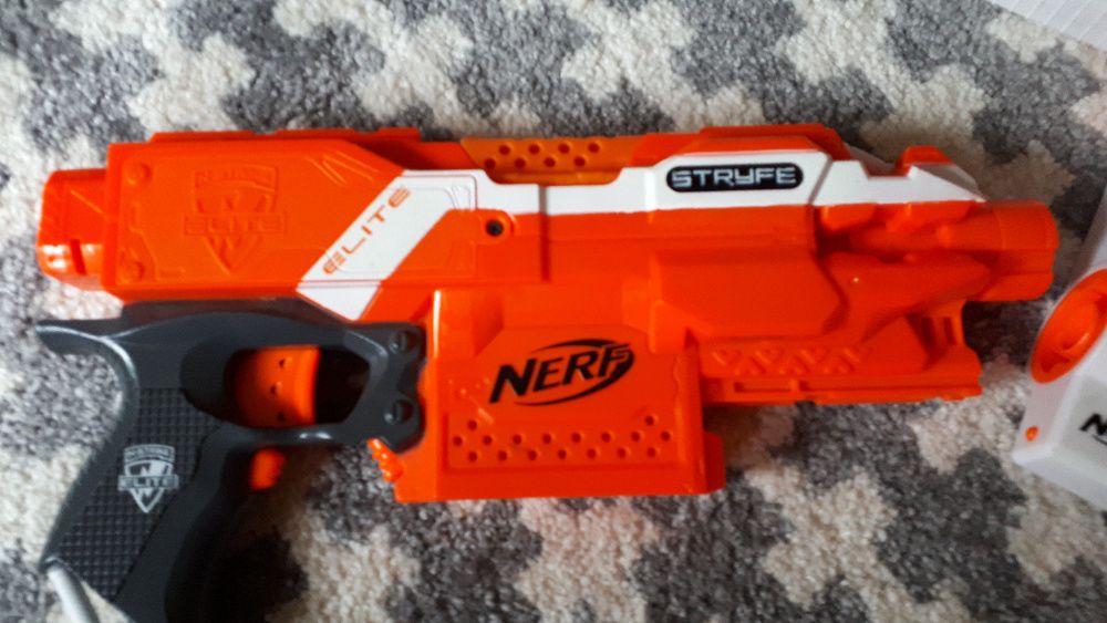 Hasbro Nerf Nstrike Elite Stryfe Blaster