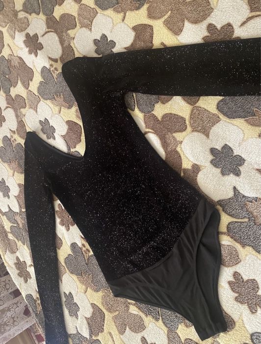 Жіночий бодік для дівчат та жінок