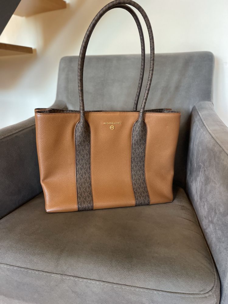 Mala Michael kors