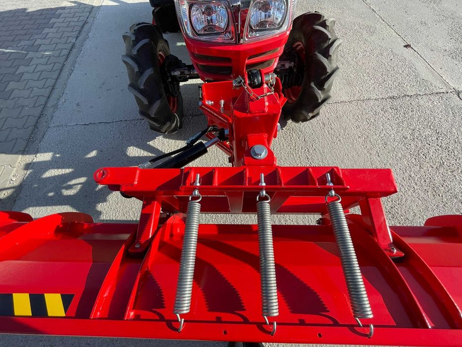 Pług do śniegu uniwersalny na płyte mini traktorki Producent NOWY