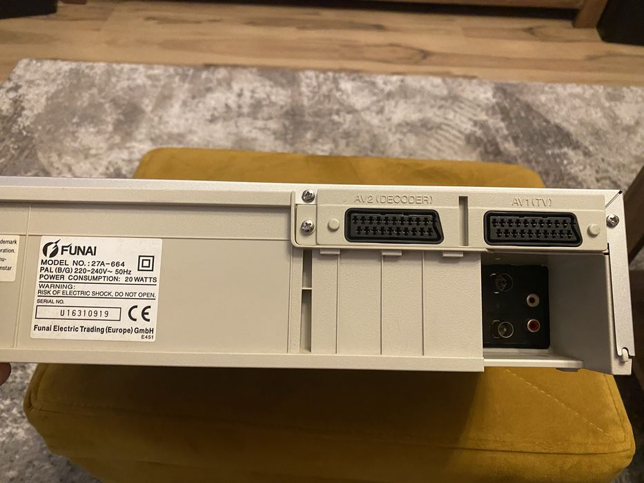 Magnetowid Funai, HI-FI Stereo, 6 głowic+pilot 8w1+podłącz przez HDMI