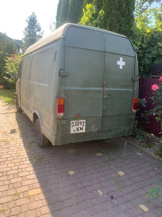 Мерседес Бенс 280