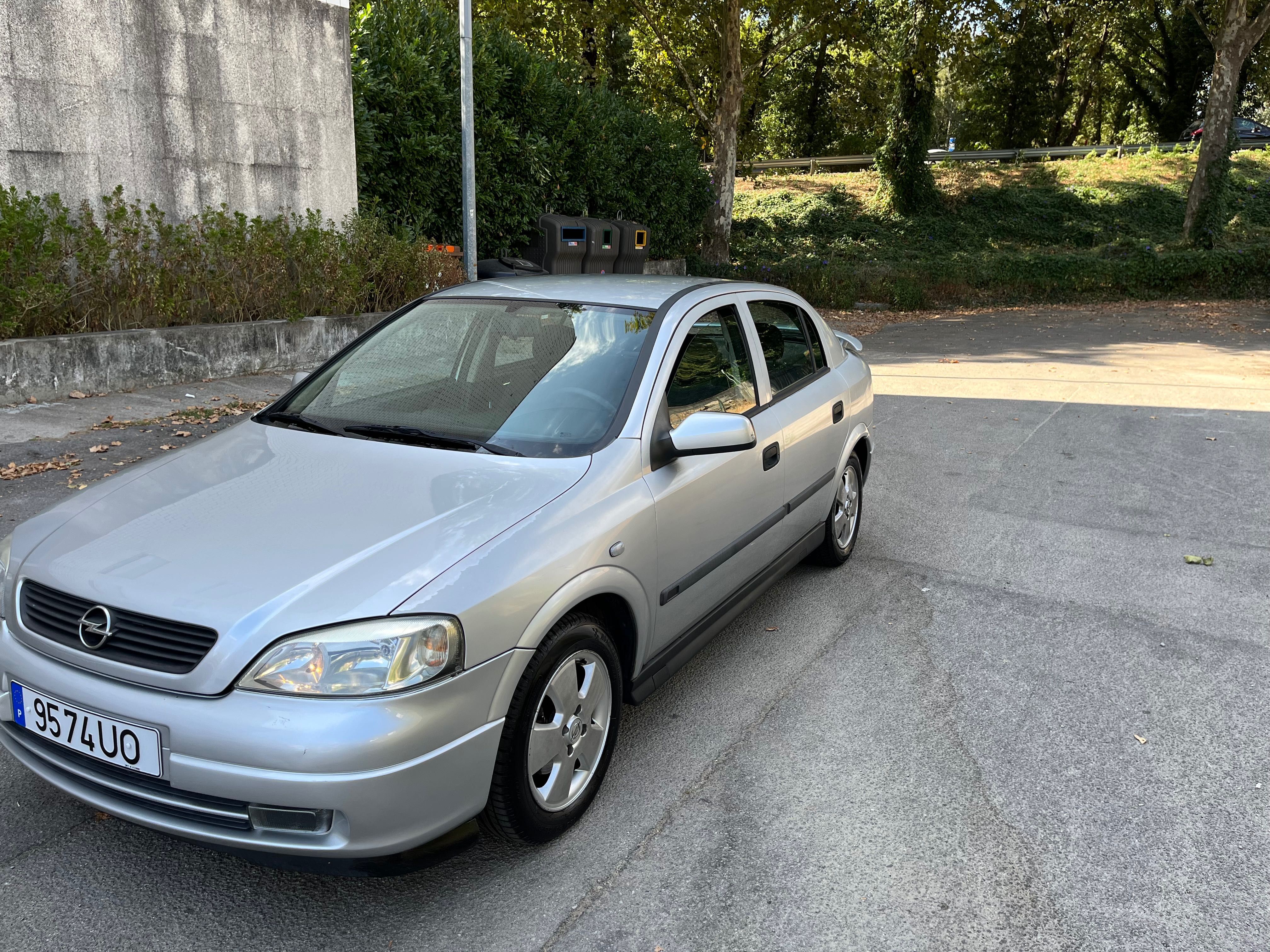 Opel astra 1.4 gasolina