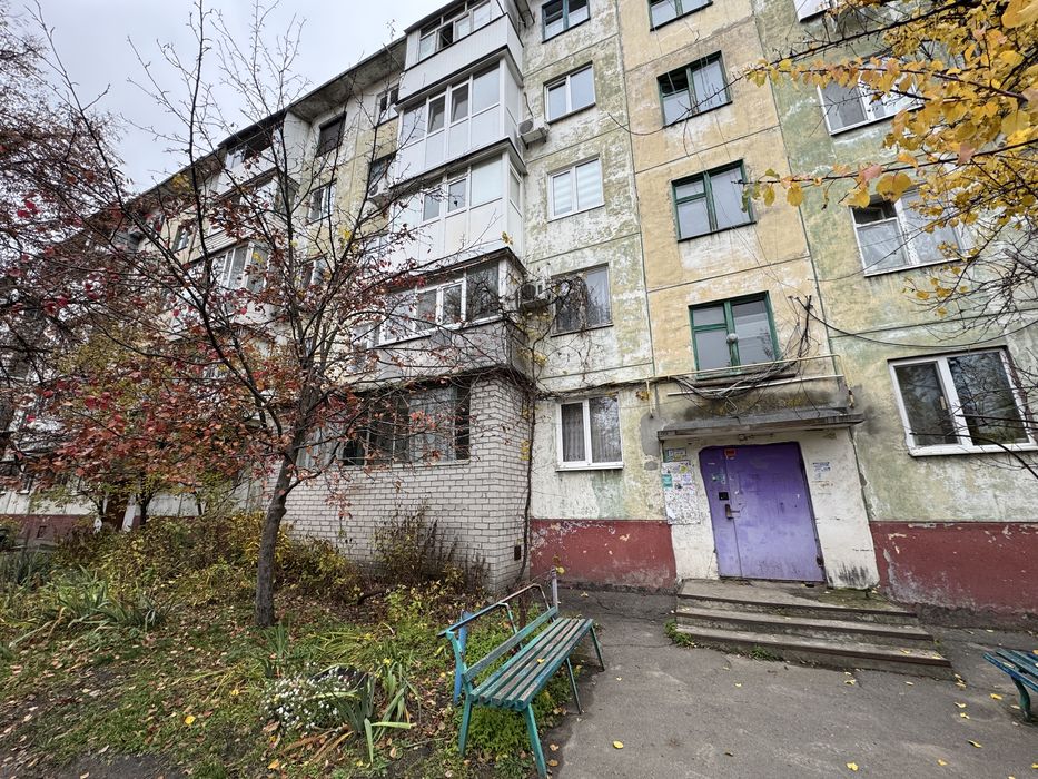 Місце, місце і ще раз місце! 3-кімнатна + ГАРАЖ в Центрі біля ЦНАПу.