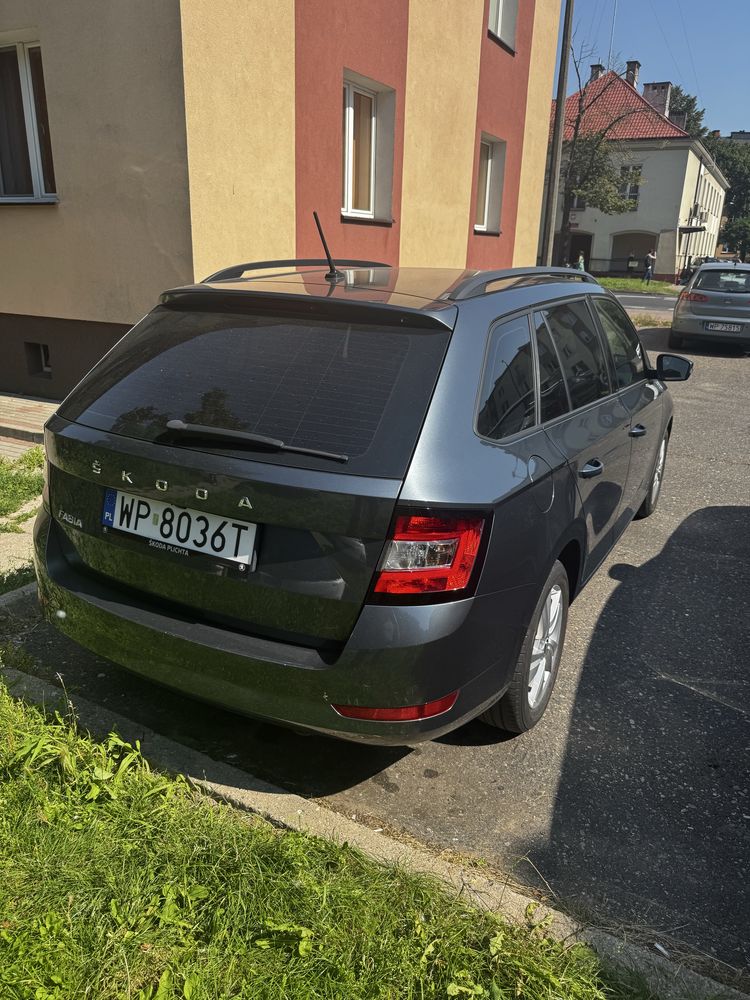 Skoda Fabia IV 1.0 TSI 2021r