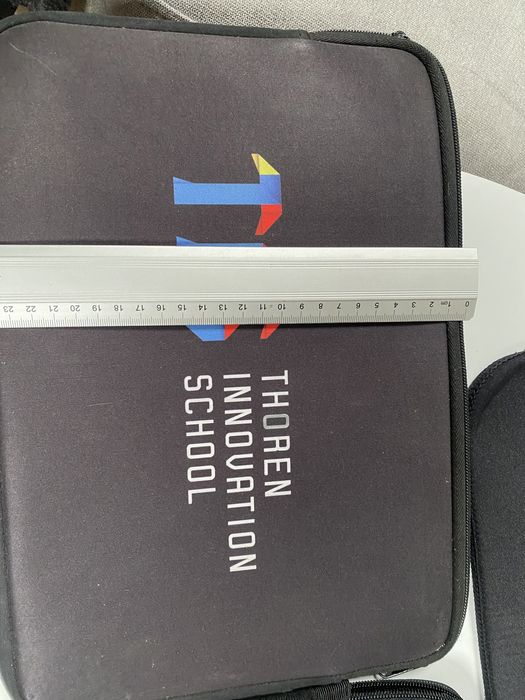 Pokrowiec na laptopa tabletka