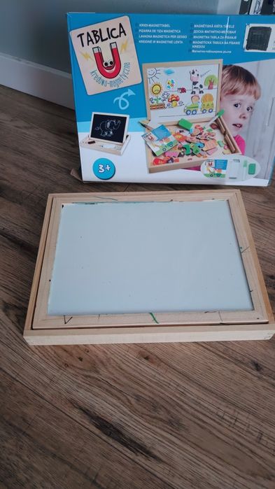 Tablica kredowo magnetyczna na wsi