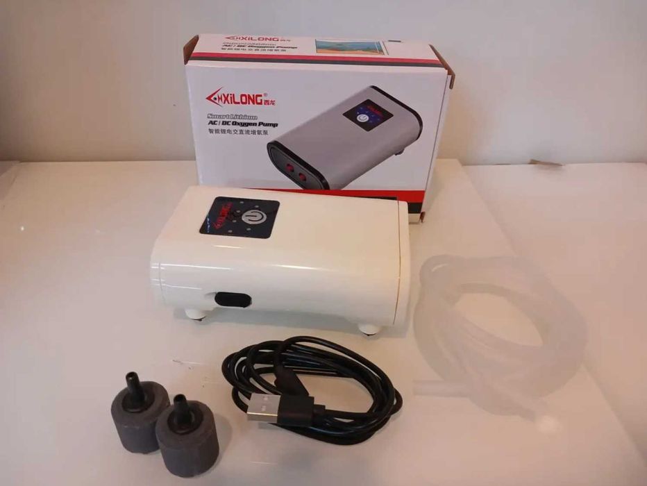 Акваріумний компресор на акумуляторі Xilong DC-318, 328