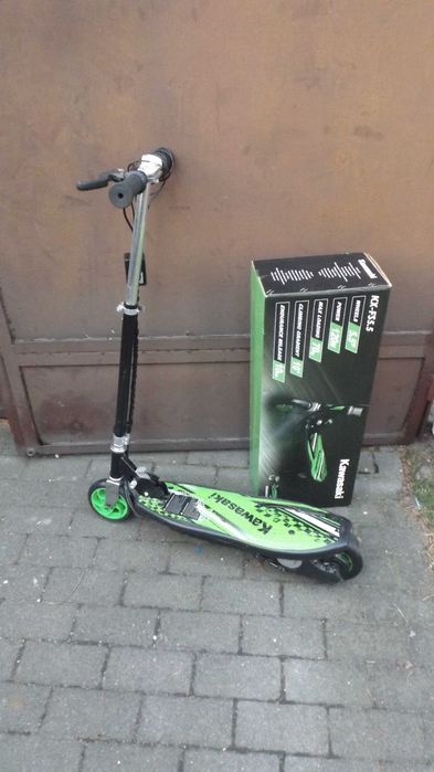 nowa hulajnoga elektryczna, rowerki