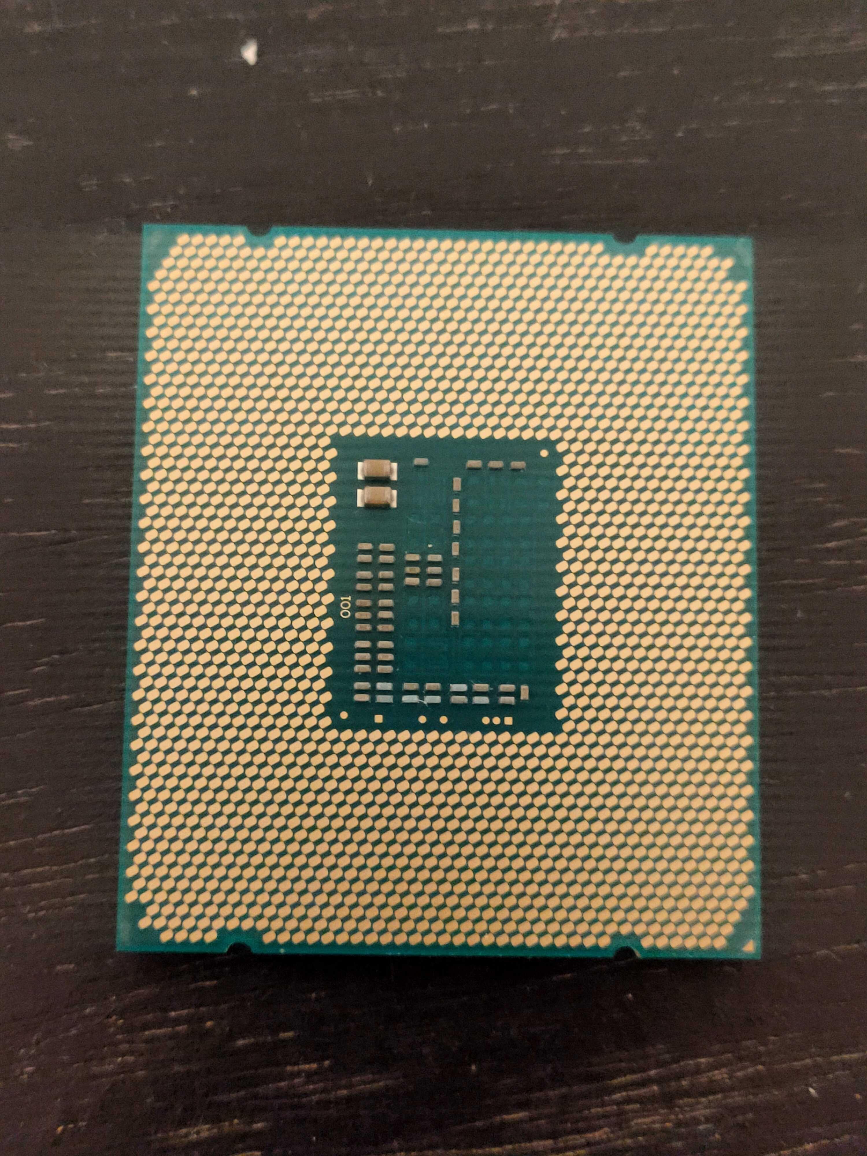 Процесор Intel Xeon e5 2630Lv3 макс 2.9GHZ 8 ядер 16 потоків 55W