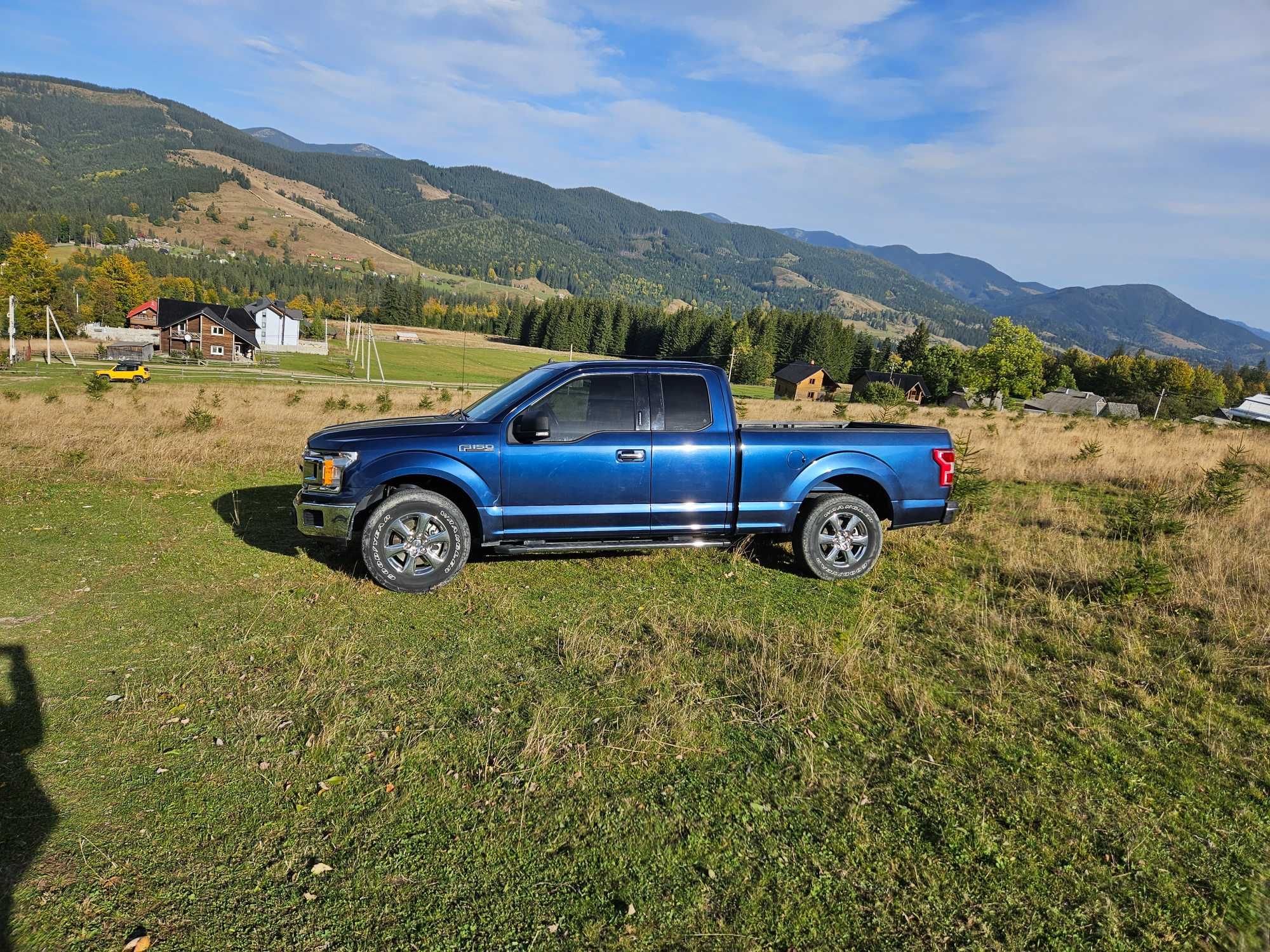 Ford F-150 XLT 5л, обмін на 2 авто або нерухомість