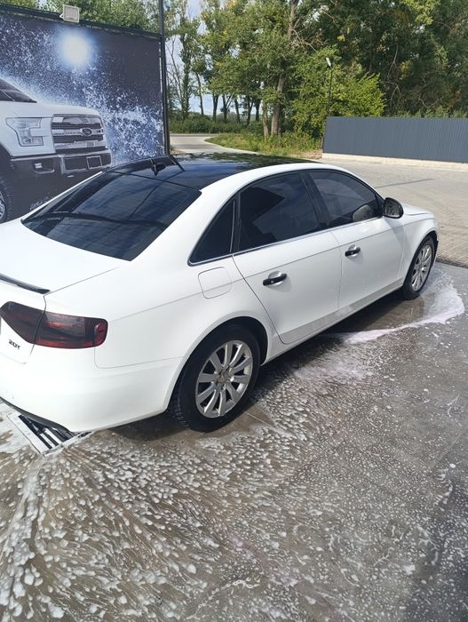 Продам Audi A4B8 2008/2009рік 2.0 бензин.