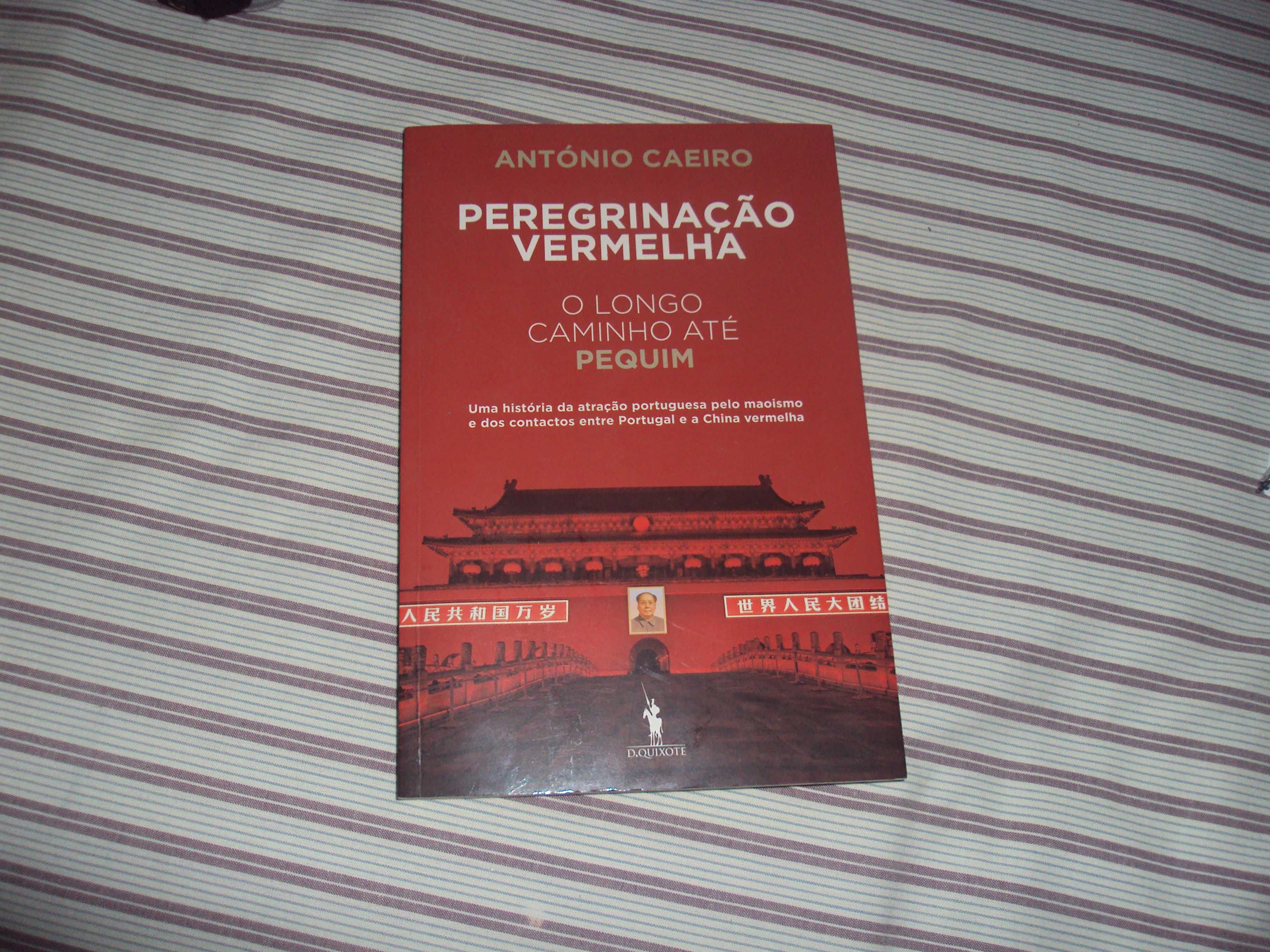 Livro intitulado Peregrinação Vermelha