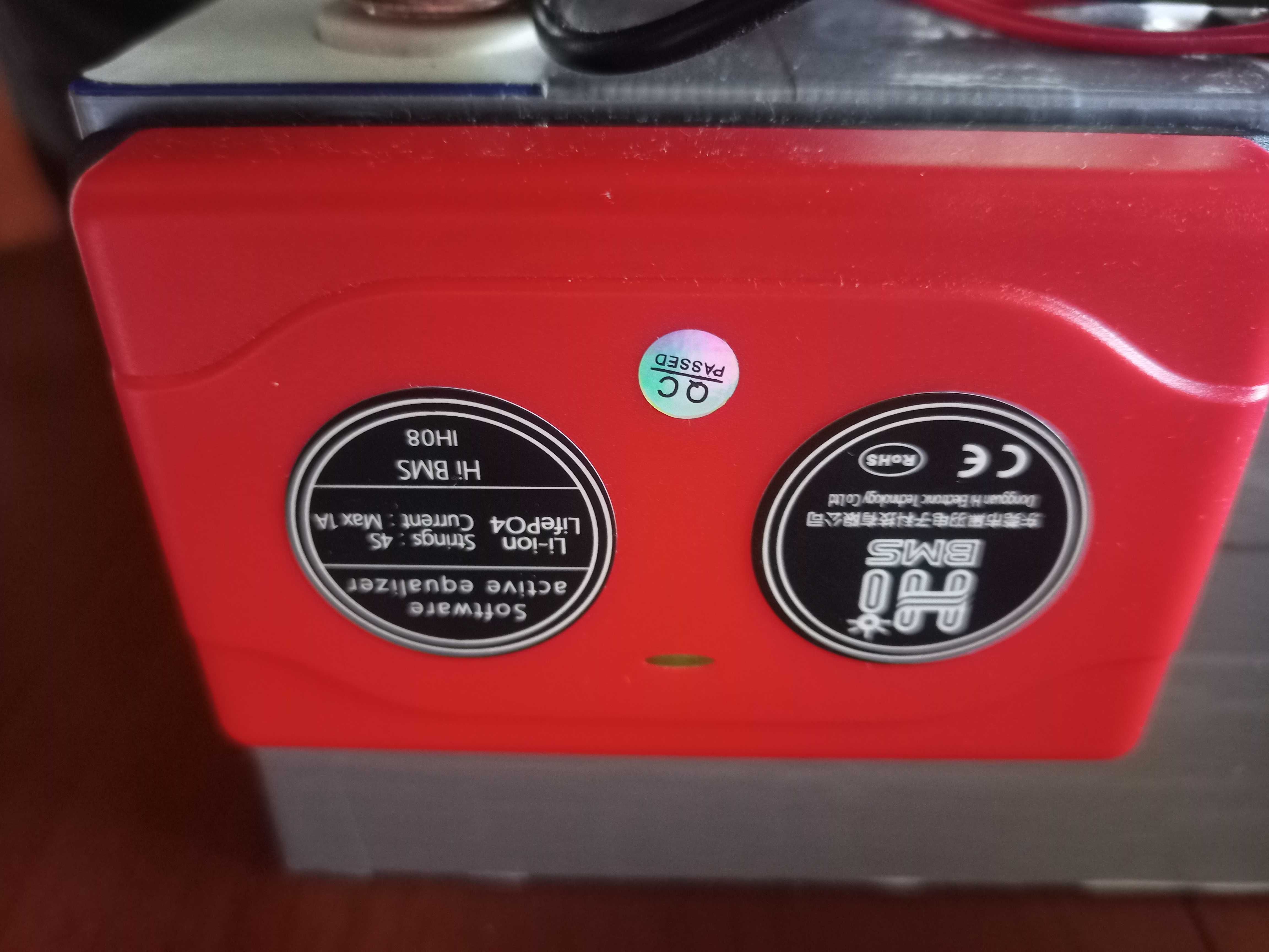 ДБЖ LogicPower LPM-PSW-1500VA (1050Вт) та акумулятор Lifepo4 100A 12В