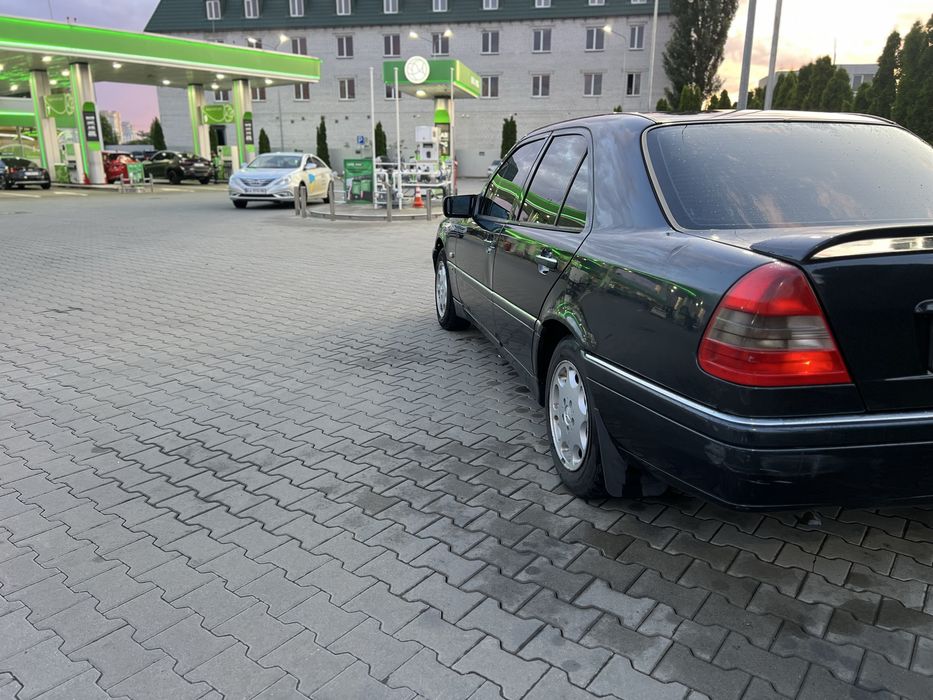 Mercedes-Benz C-Class, w202