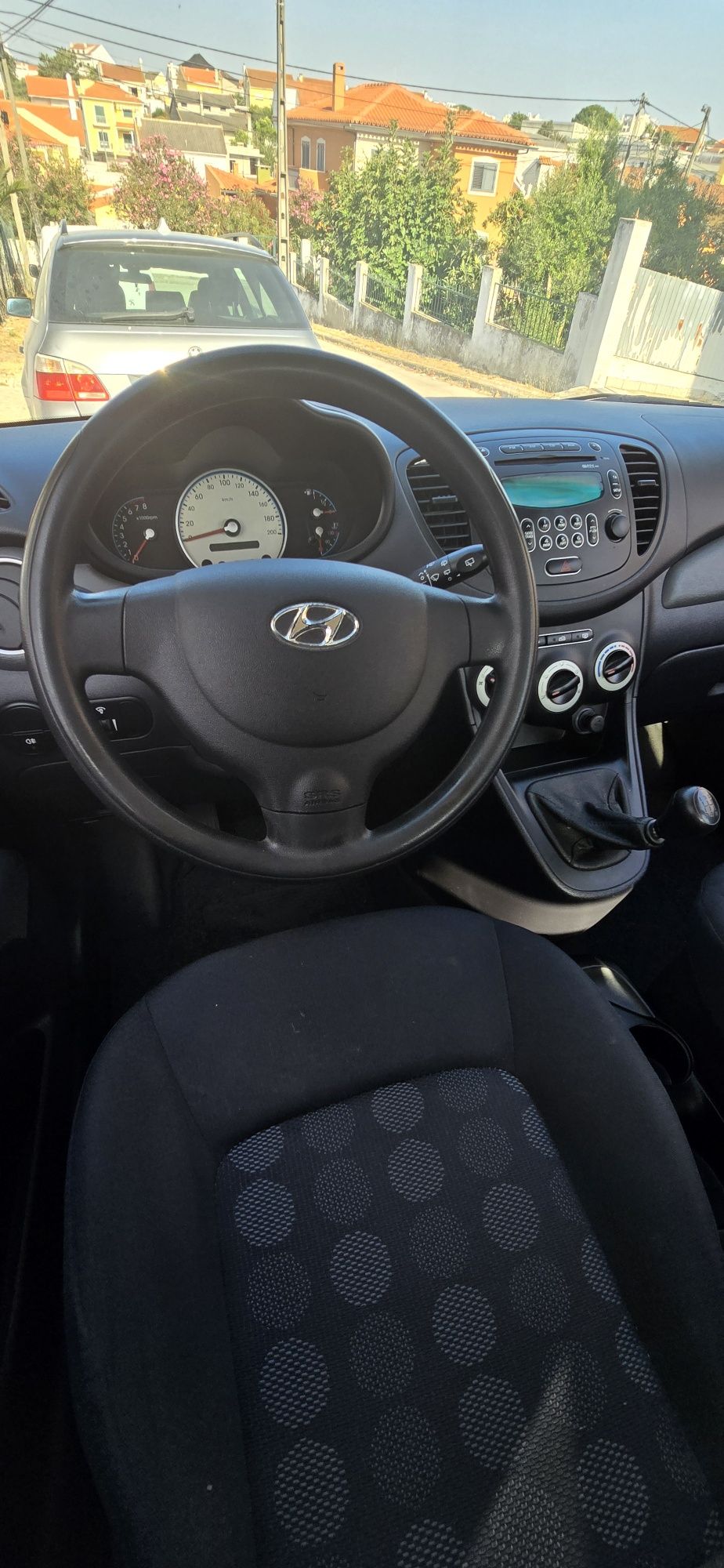 Vendo hyunday I10 em bom estado, bateria nova revisão feita--revisão f