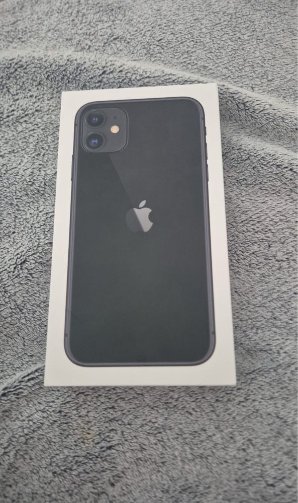 Iphone 11 em muito bom estado capacidade maxima 91 % espaco 128 gb
