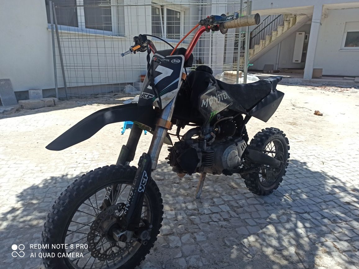 Pit bike YX 160cc Vendo ou troco