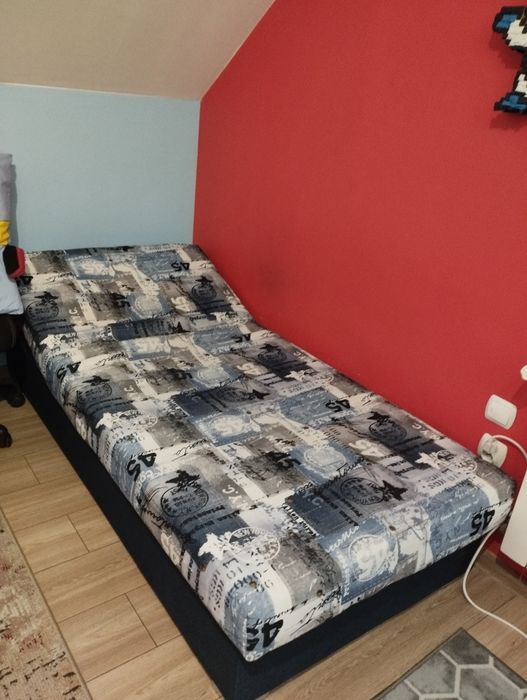 Tapczan jednoosobowy