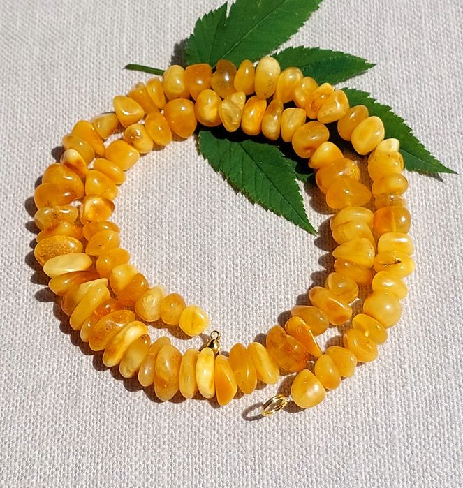 Елегантне матове медове бурштинове кольє, ожерелье из медового янтаря