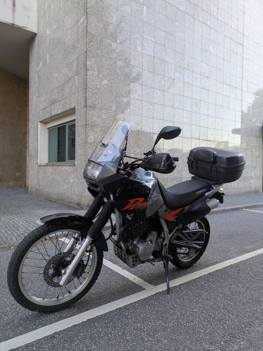 Honda NX 650 Dominator