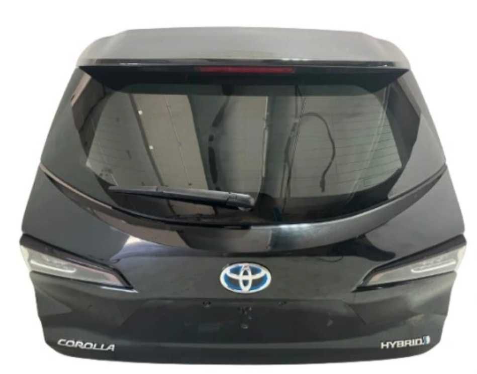 Toyota corolla E21 kombi 19-24r kompletna klapa czarna 209