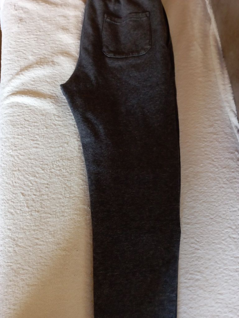 Spodnie dresowe rozmiar S na 165 cm