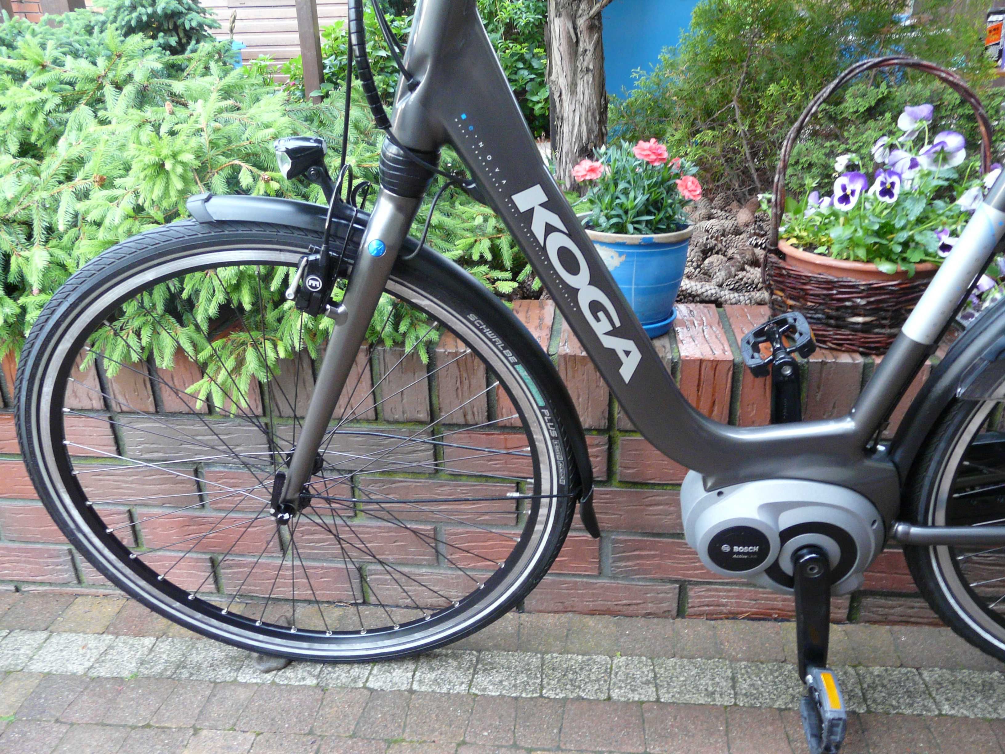 Rower  elektryczny KOGA e-NOVA 28"/50, 60, BOSCH central,Magura