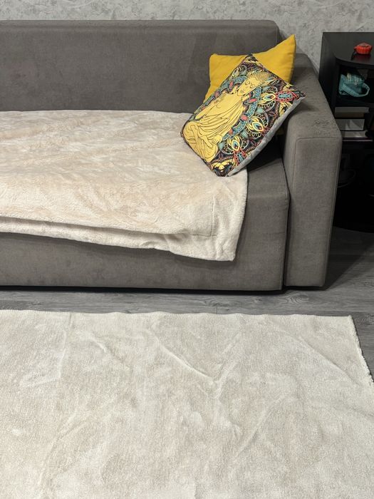 Ковер белый ванильный Большой самовывоз Киев