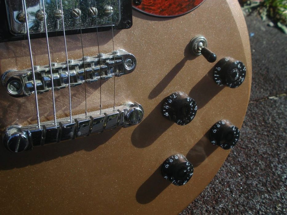 Електрогітара Ibanez AX120