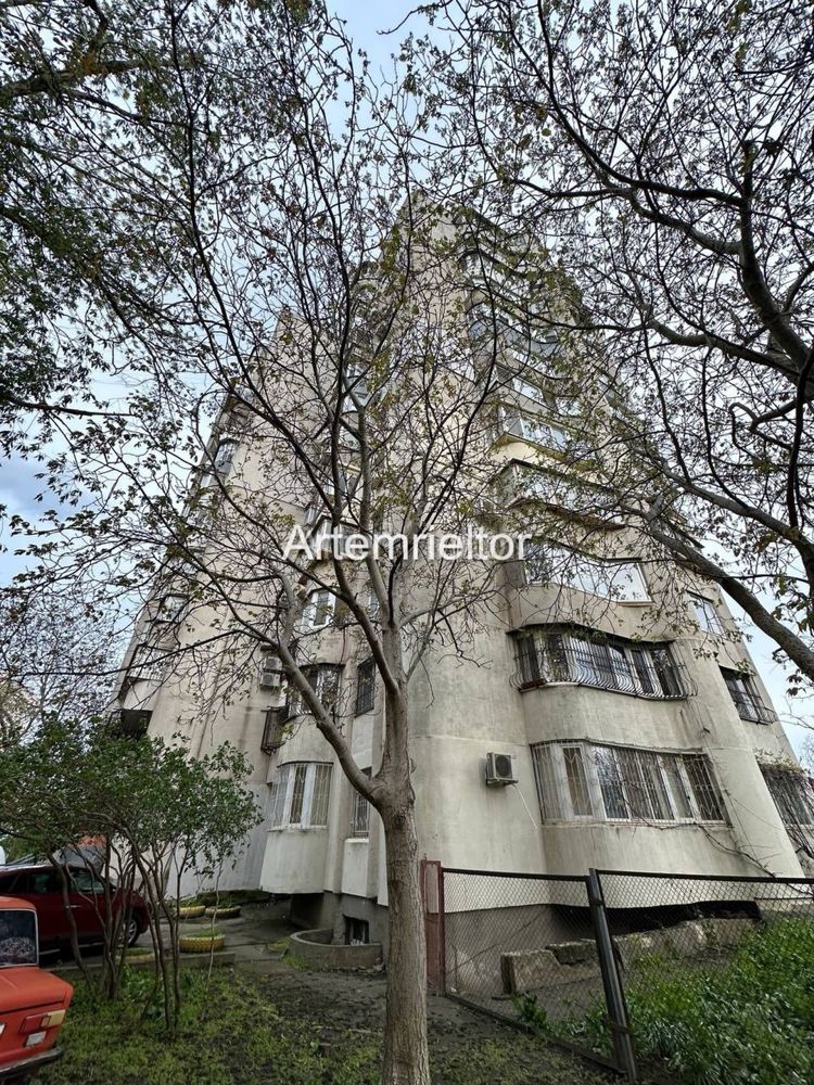 Продам двухуровневую квартиру на Королёва Таирова 127м2