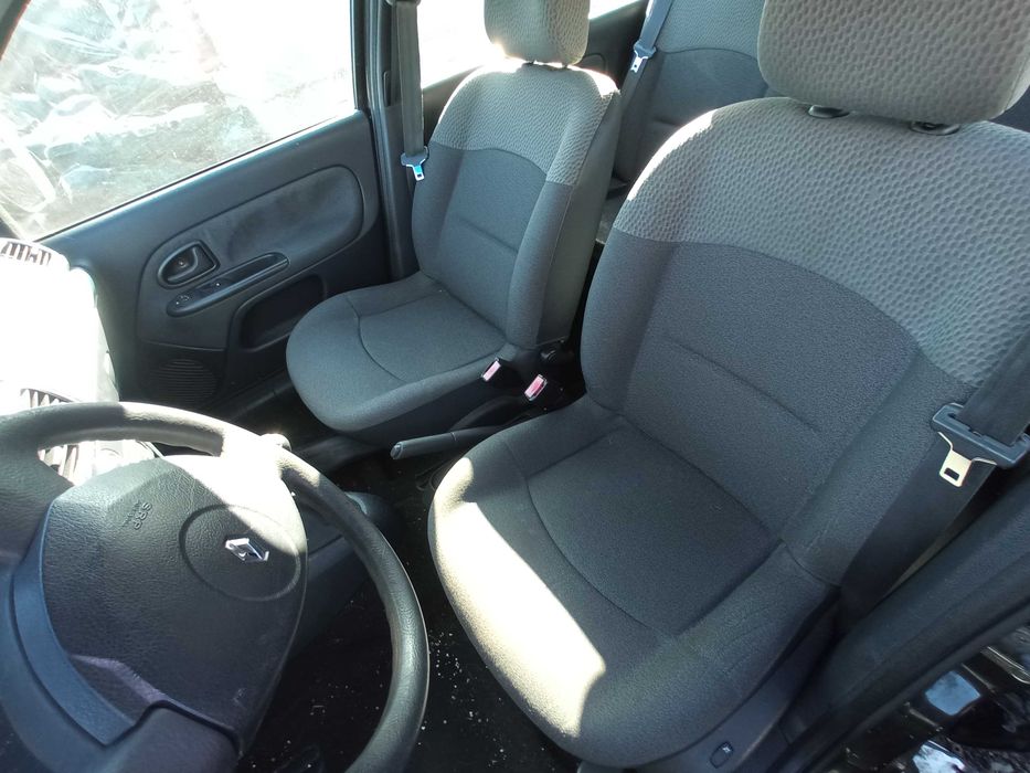 Renault Clio 2 1.2 2005r NA CZĘŚCI