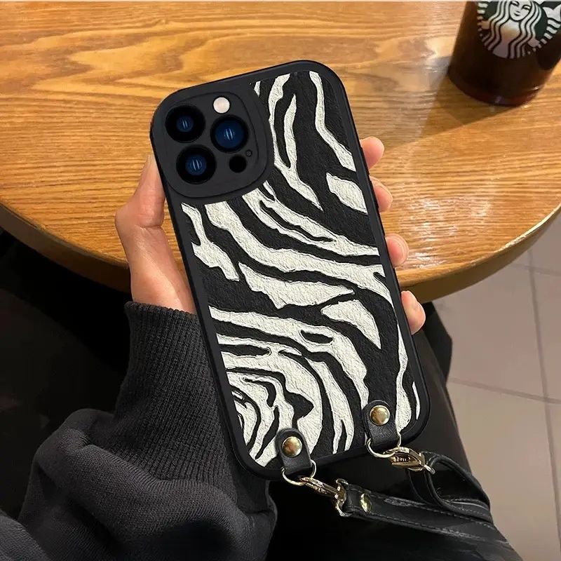 Чохол iphone 16 pro