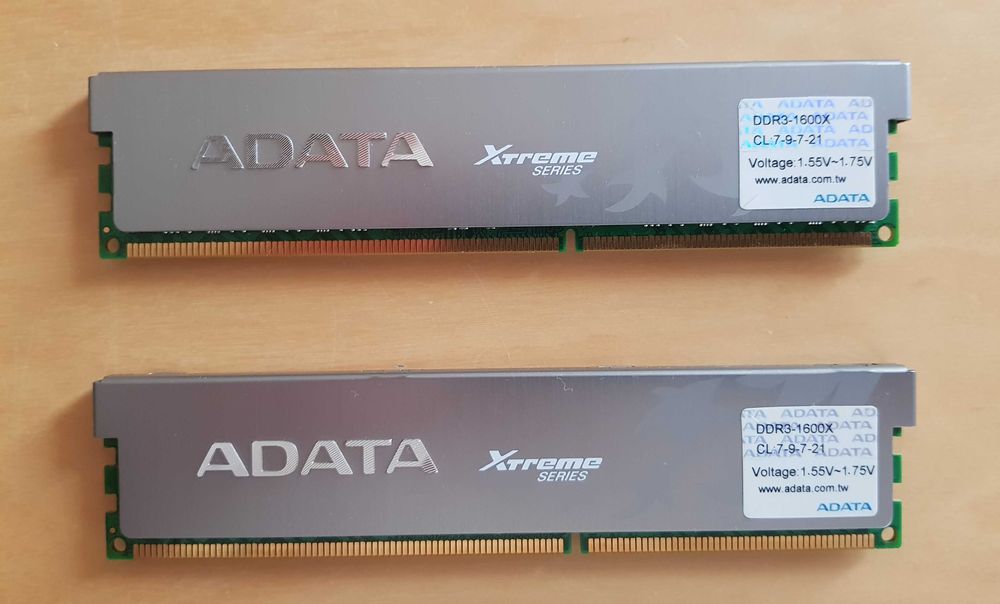 Pamięć RAM ADATA Xtreme Series DDR3 4GB 1600MHz CL7 AX3U1600XB2G79-2X