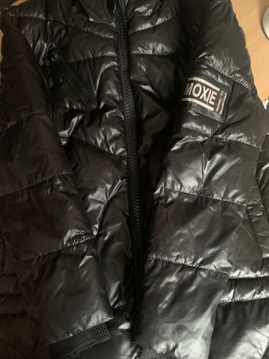 Продам зимову куртку