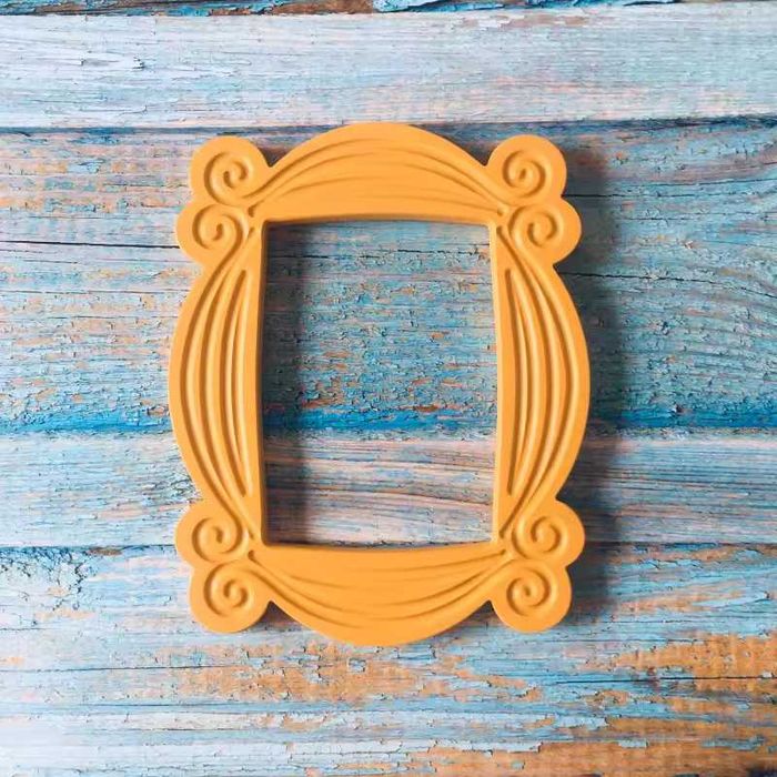 Декоративна дерев'яна рамка / фоторамка з серіалу Друзі Friends