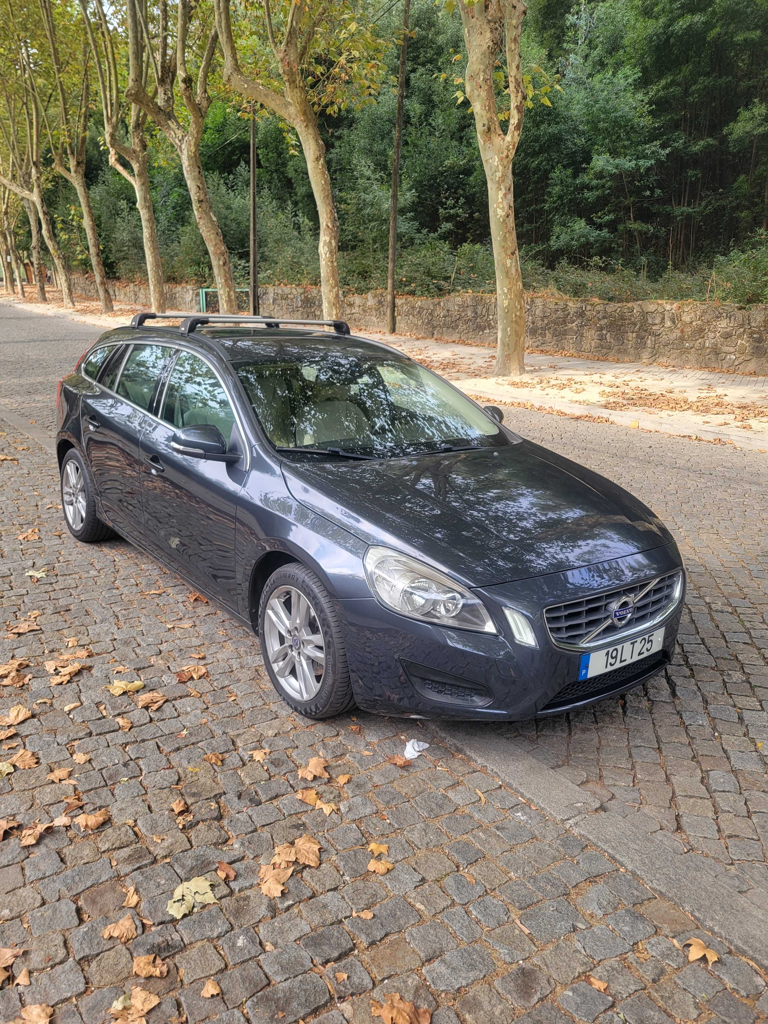 Volvo V60 D3, 2011