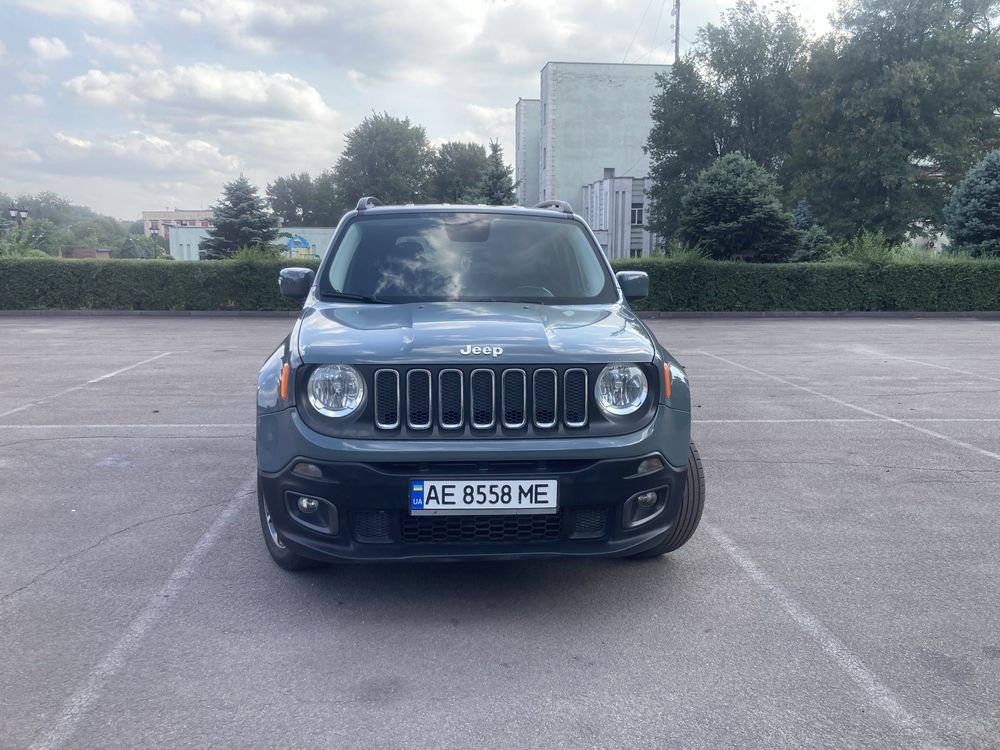 Jeep RENEGAT 2016 г 2.4 Автомат 4х4