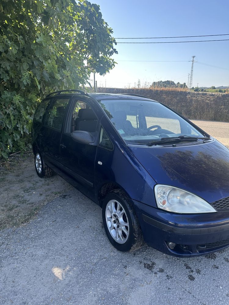 Ford Galaxy 1.9TDi 115cv Automática