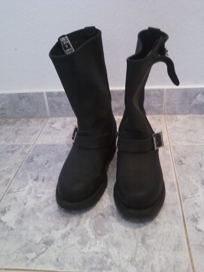 Botas Pretas Frye