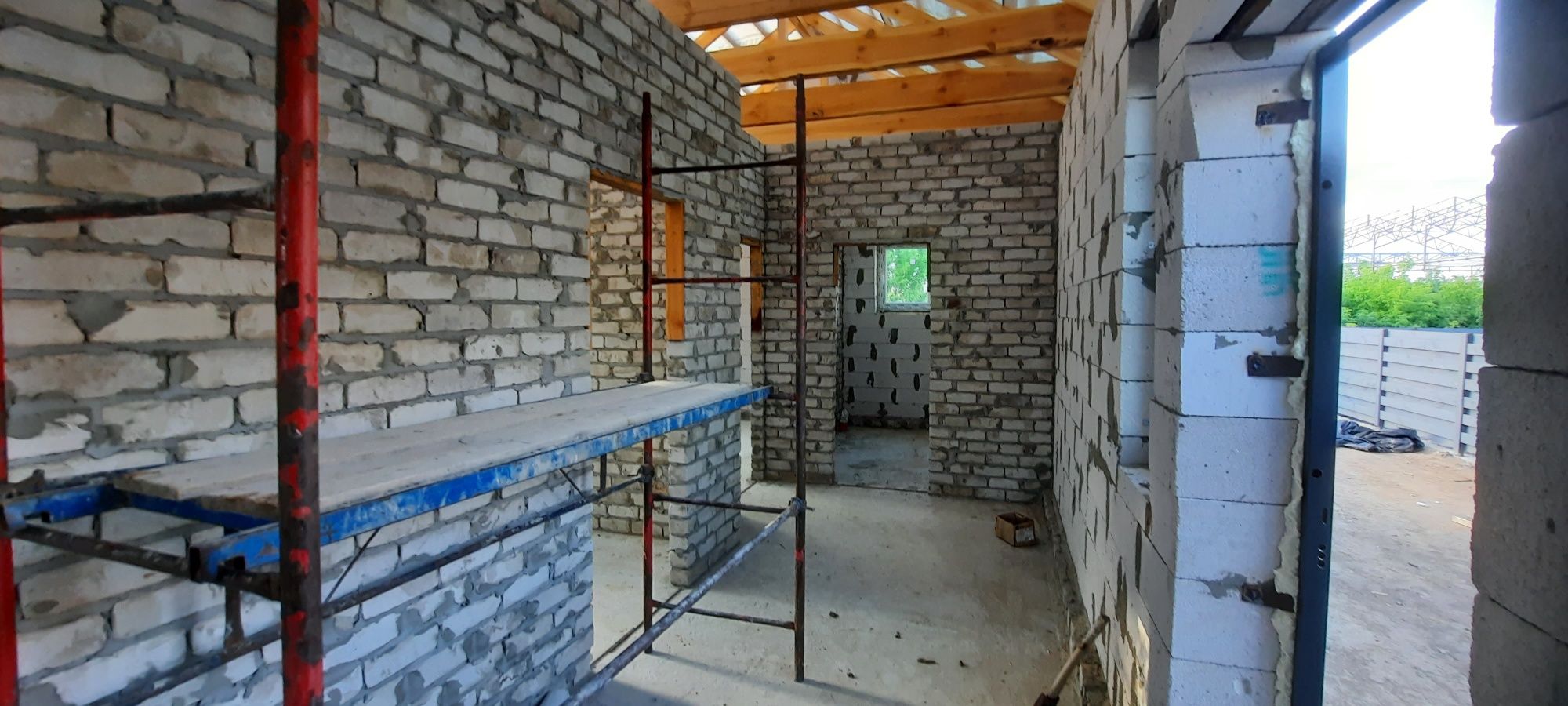 Продам дом в элитном районе Бабаев