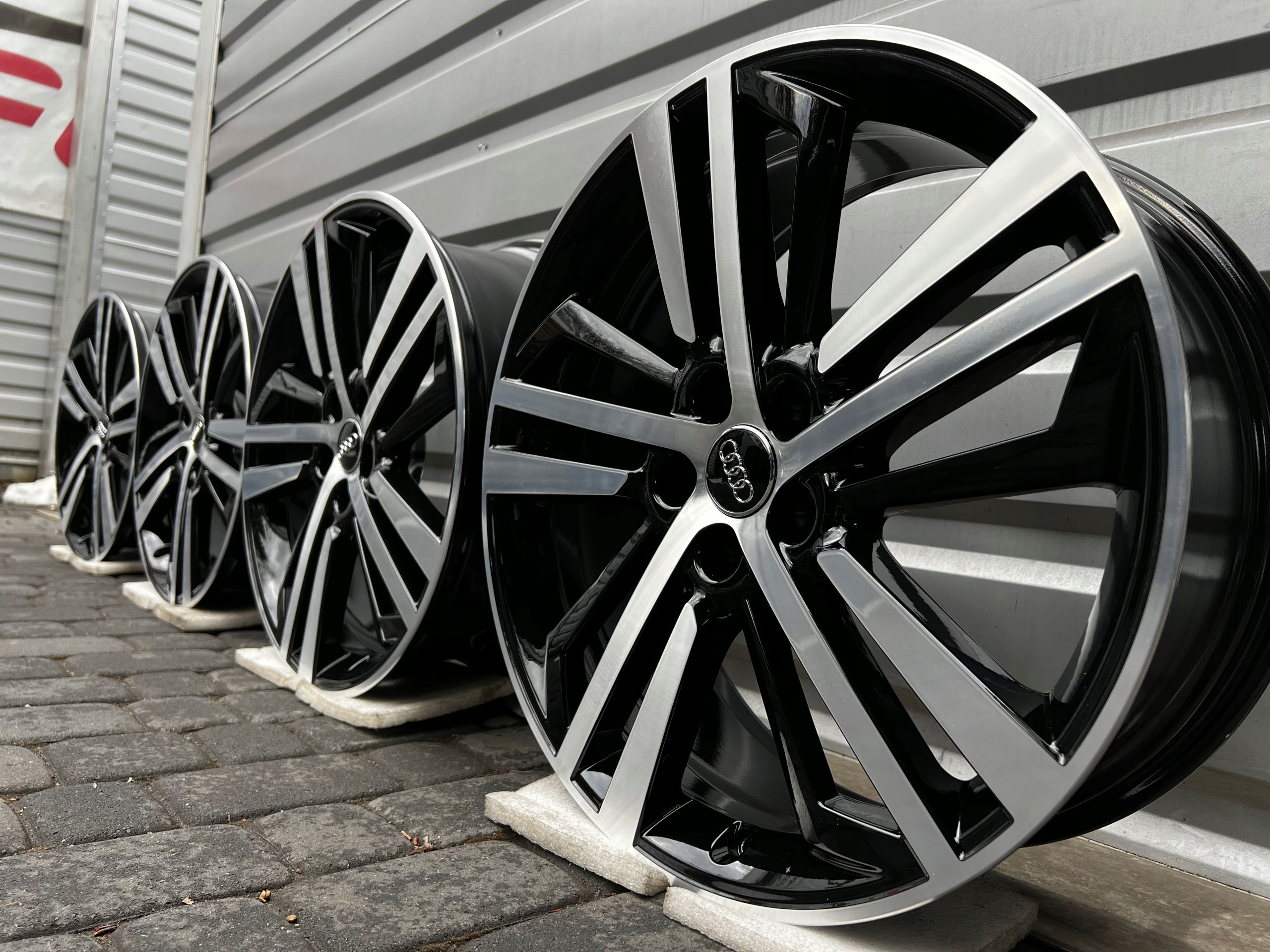 Oryginalne Felgi Audi 20 A3 A4 A6 A8 Q3 Q5 TT